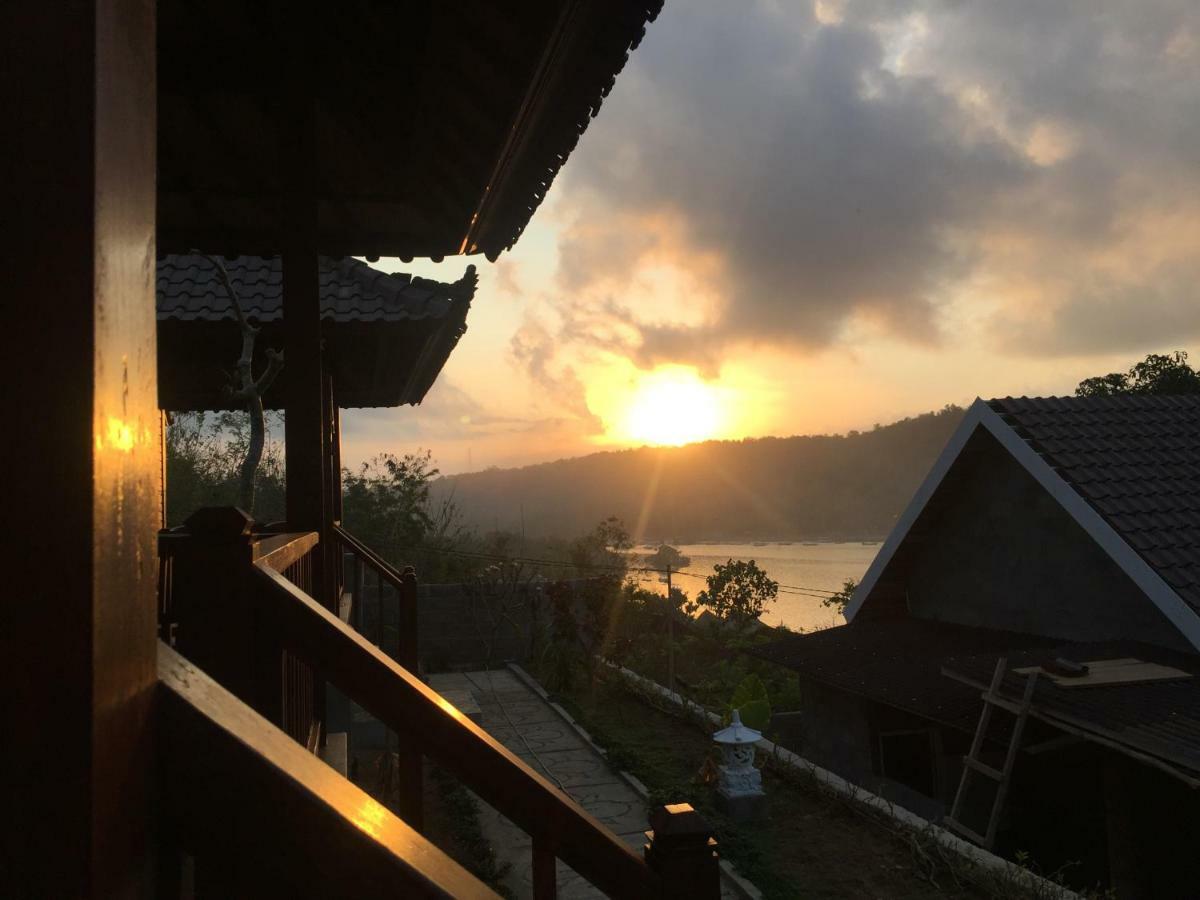 Отель Sunday Huts Lembongan Экстерьер фото