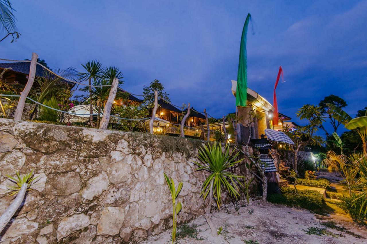Отель Sunday Huts Lembongan Экстерьер фото